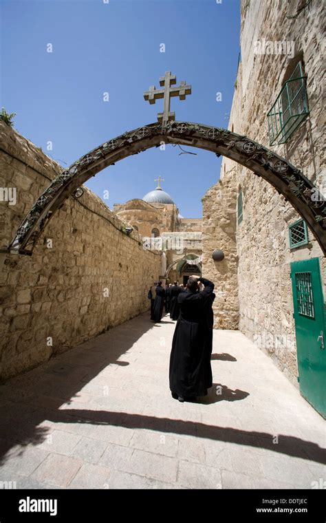 La Novena Estaci N De La Cruz En La V A Dolorosa Jerusal N Israel