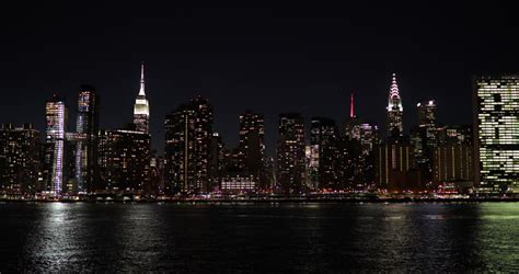 New York City Night Skyline - Portfolio Designer