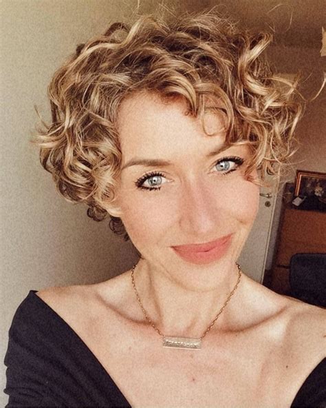 Short Curly Cuts Short Permed Hair Grey Curly Hair Short Pixie