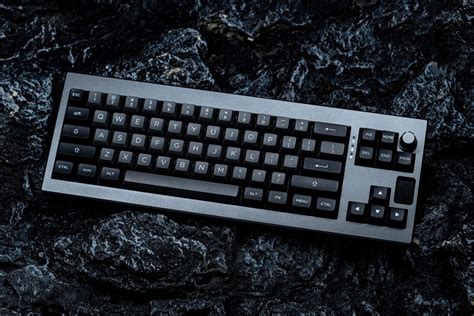 Epomaker Shadow X Mechanical Keyboard Review