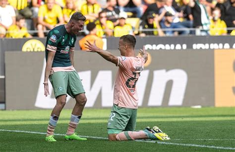 El Bremen Remonta Y El Dortmund Sufre Su Primera Derrota En La Bundesliga