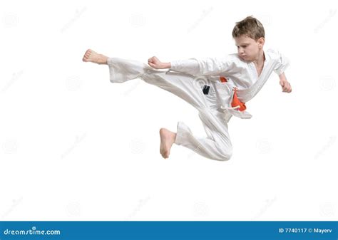 Karate Kid stock afbeelding. Afbeelding bestaande uit jongen - 7740117