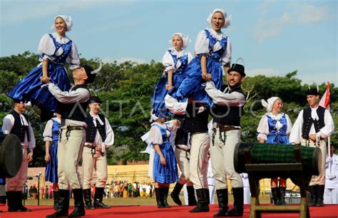 POLEWALI MANDAR INTERNASIONAL FESTIVAL 2019 ANTARA Foto