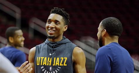 Utah Jazz Rookie Donovan Mitchell Displays Love For Baseball During