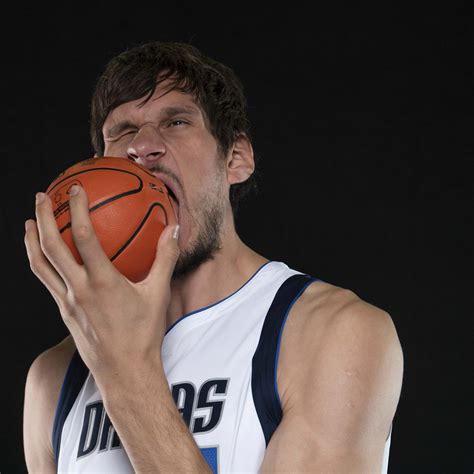 Boban Ima Novi Klub Marjanovi Posle Godine Napu Ta Dalas Video