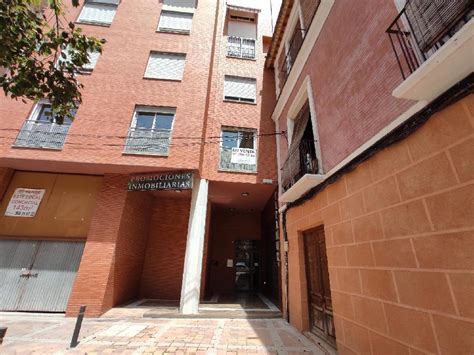 FALSO Anguila taller casas embargadas del banco en lorca canal Cabaña