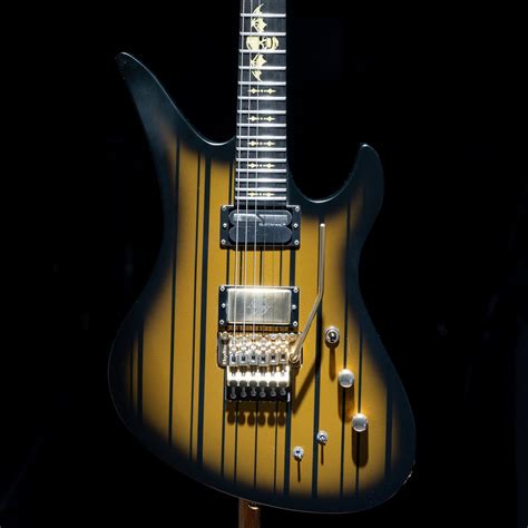 Schecter Diamond Series Synyster Custom S Satin Gold Burst Synyster