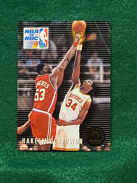 1993 94 SkyBox Premium Basketball 6 HAKEEM OLAJUWON The Dream EBay