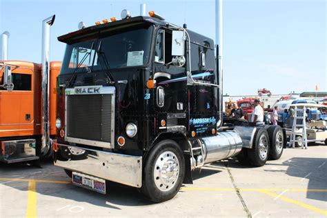 Mack Cruiseliner Wi Craigslist Trucks For Sale