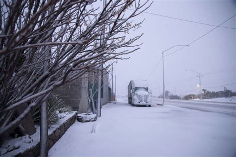 Ponte La Chamarra Frente Fr O Ocasionar Lluvias Nevadas Y Vientos