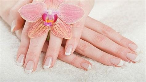 36 Amazing Manicure Hacks You Should Know Makeup Tutorials Conseils