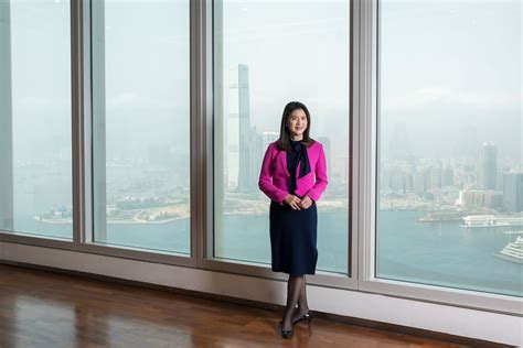 The Future Is Female In Chinas Wealth Management Industry Bloomberg