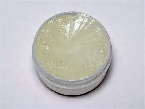 White Petroleum Jelly Grade Standard Ip Packaging Size Kg At Rs