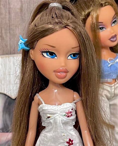 Pin By Eva Timova On Bratz Doll Outfits Bratz Doll Outfits Bratz Doll Doll Clothes