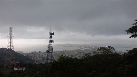 V Deo Dia Vira Noite Em Florian Polis E Causa Cen Rio De Filme