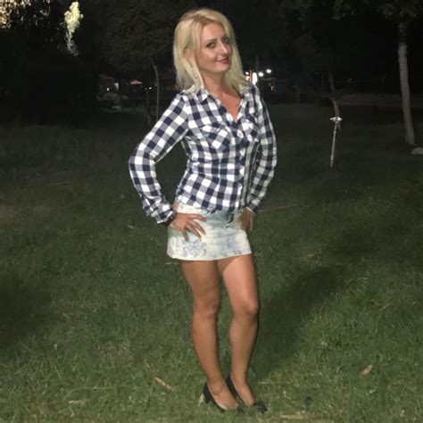 mini etek #1620713 - uludağ sözlük galeri