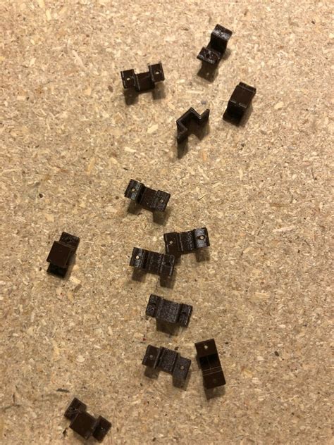 108 Pieces For Micro Engineering O Scale 2 Rail Flex Track Mounts PN