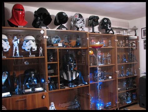 Amazing Collections And Display Ideas Star Wars Room Star Wars