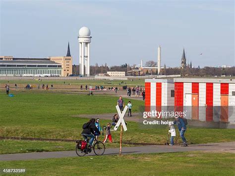 860 Tempelhof Park Stock Photos, High-Res Pictures, and Images - Getty ...