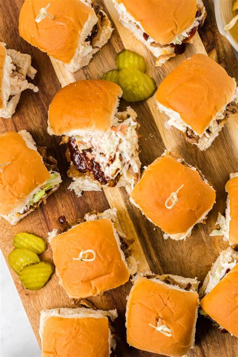 Bbq Pulled Pork Sliders The Novice Chef