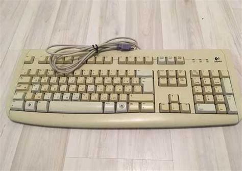 Клавиатура Logitech Deluxe 250 White, PS/2 купить | Комьютерные ...