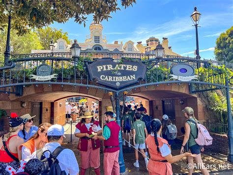 Full List Every Attraction Included In Disneyland S New Lightning Lane