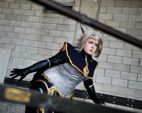 Camille - League of Legends Cosplay by xTemerate on DeviantArt