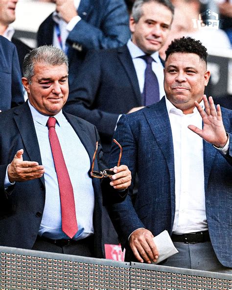 On Twitter Ronaldo E Joan Laporta Acompanhando Agora O Barcelona