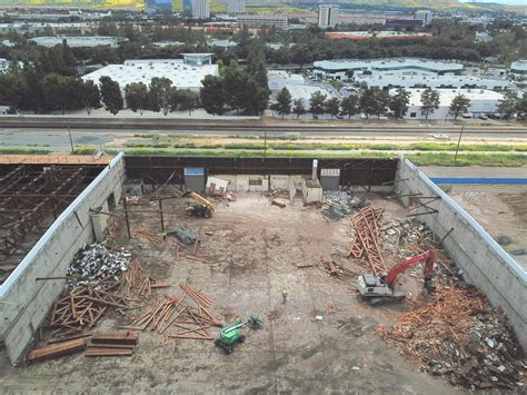 7900 Marine Way — California Commercial Real Estate Services