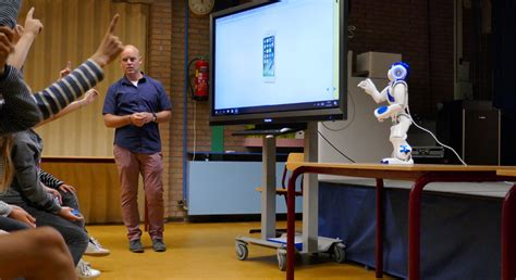 De Inzet Van Robots In Het Onderwijs