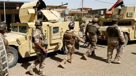 Iraqi Counterterrorism Forces Push Deeper Into Fallujah While Civilians ...