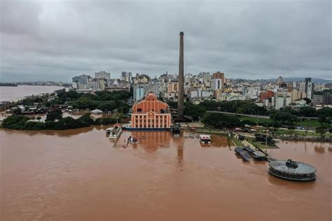 Multimedia Cierran Por Tiempo Indeterminado Aeropuerto De Porto