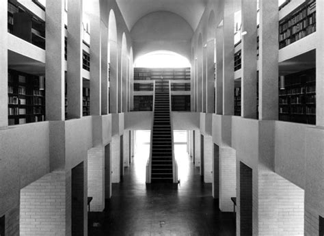 New Hall, Cambridge: the library | RIBA pix