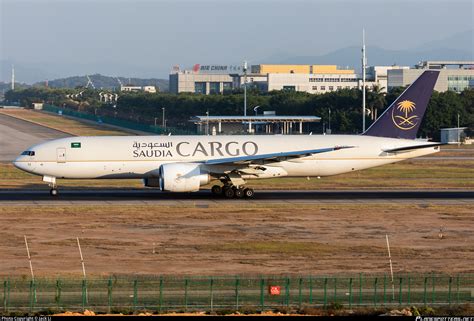 HZ AK73 Saudi Arabian Airlines Boeing 777 FFG Photo By Jack Li ID