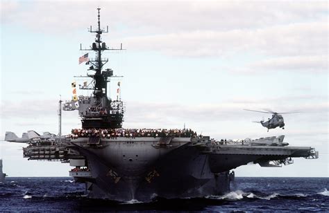 Midway-Class 'Battle' Aircraft Carriers Were Designed for World War II ...