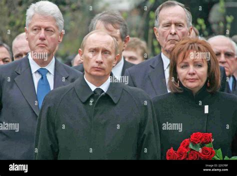 President Vladimir Putin And His Wife Lyudmila Putin Banque De