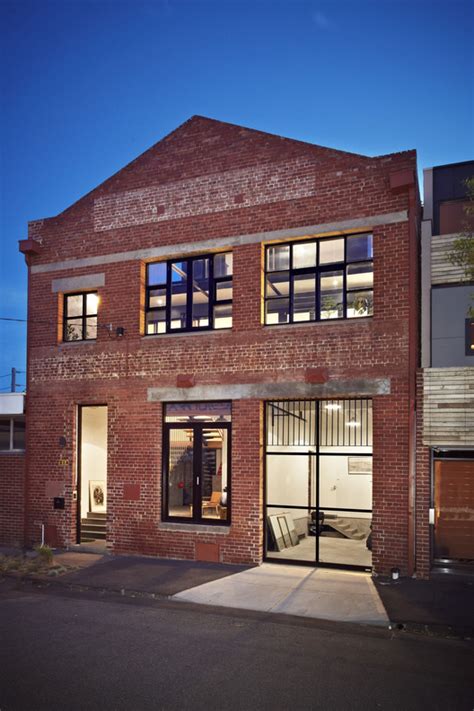 The Abbotsford Warehouse Apartments / ITN Architects | ArchDaily