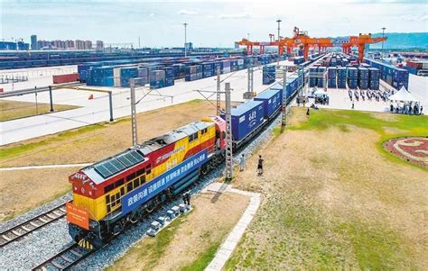 Chinas Xian Sees Increase In China Europe Freight Train Traffic New