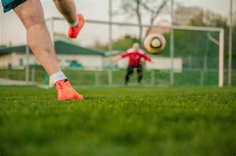 サッカーの基本ルールをわかりやすく解説！初心者もこれで安心 ビギナーズ