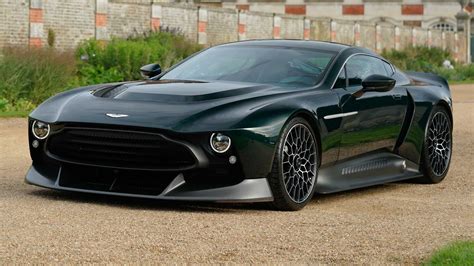 One Off Aston Martin Victor Revealed With 836 HP 623 KW V12 And Manual