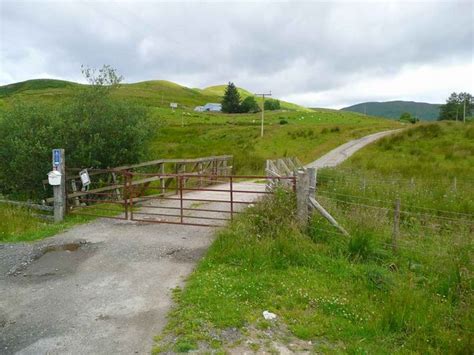 Braeleny Farm Gates © Gordon Brown Cc By Sa20 Geograph Britain And