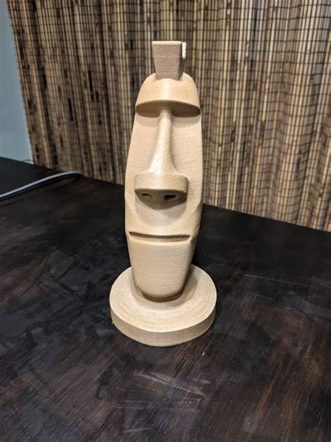 Moai Headphone Stand