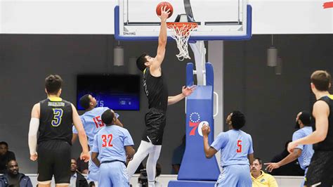 Villanova transfer Painter sparks Delaware over Hornets in UD debut