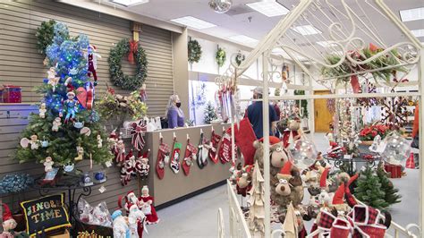 4 pop-up shops open at Blue Ridge Mall in Hendersonville