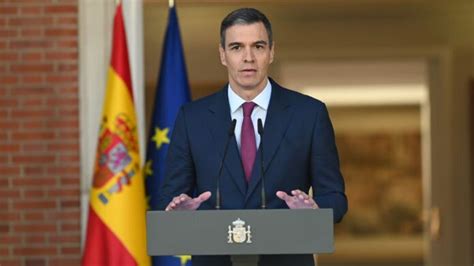 Pedro Sánchez Decide Seguir Como Presidente De Gobierno En España