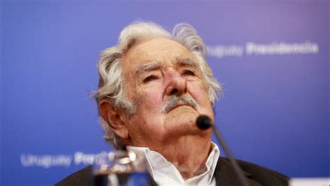 El expresidente de Uruguay José Mujica tiene un tumor maligno y