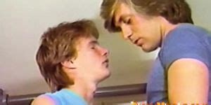 Classic Gay Porn With Handsome Males Banging In The Kitchen Tnaflix