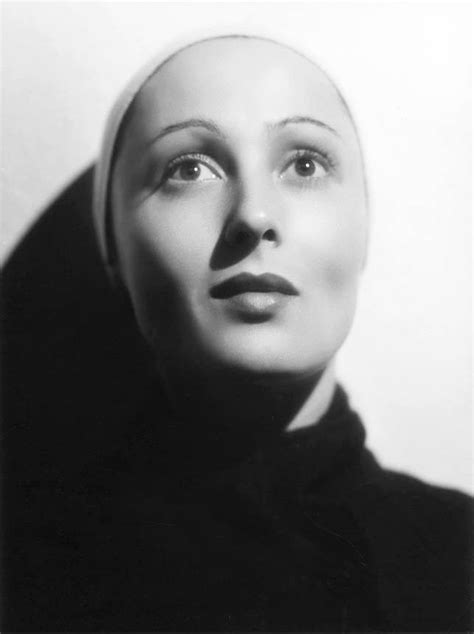 George Hurrell Mae West Wehadfacesthen “ Luise Rainer 1937 Photo By George Hurrellshe Won