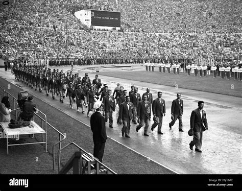 1952 olympics ceremony hi-res stock photography and images - Alamy