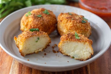 Best Potato Croquettes An Easy Potato Appetizer Or Side Dish